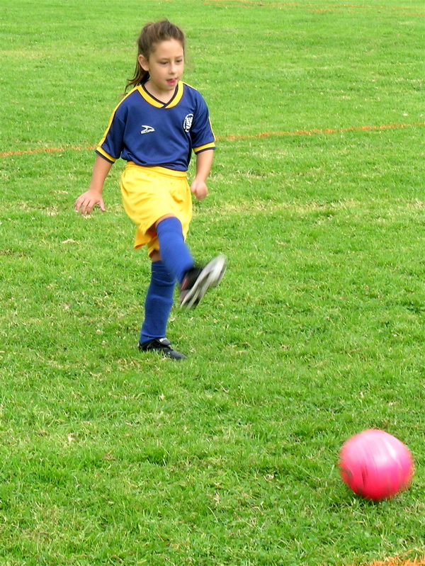 2005 SOCCER 012