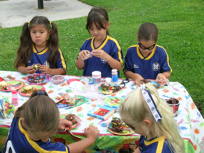 2005 SOCCER 078